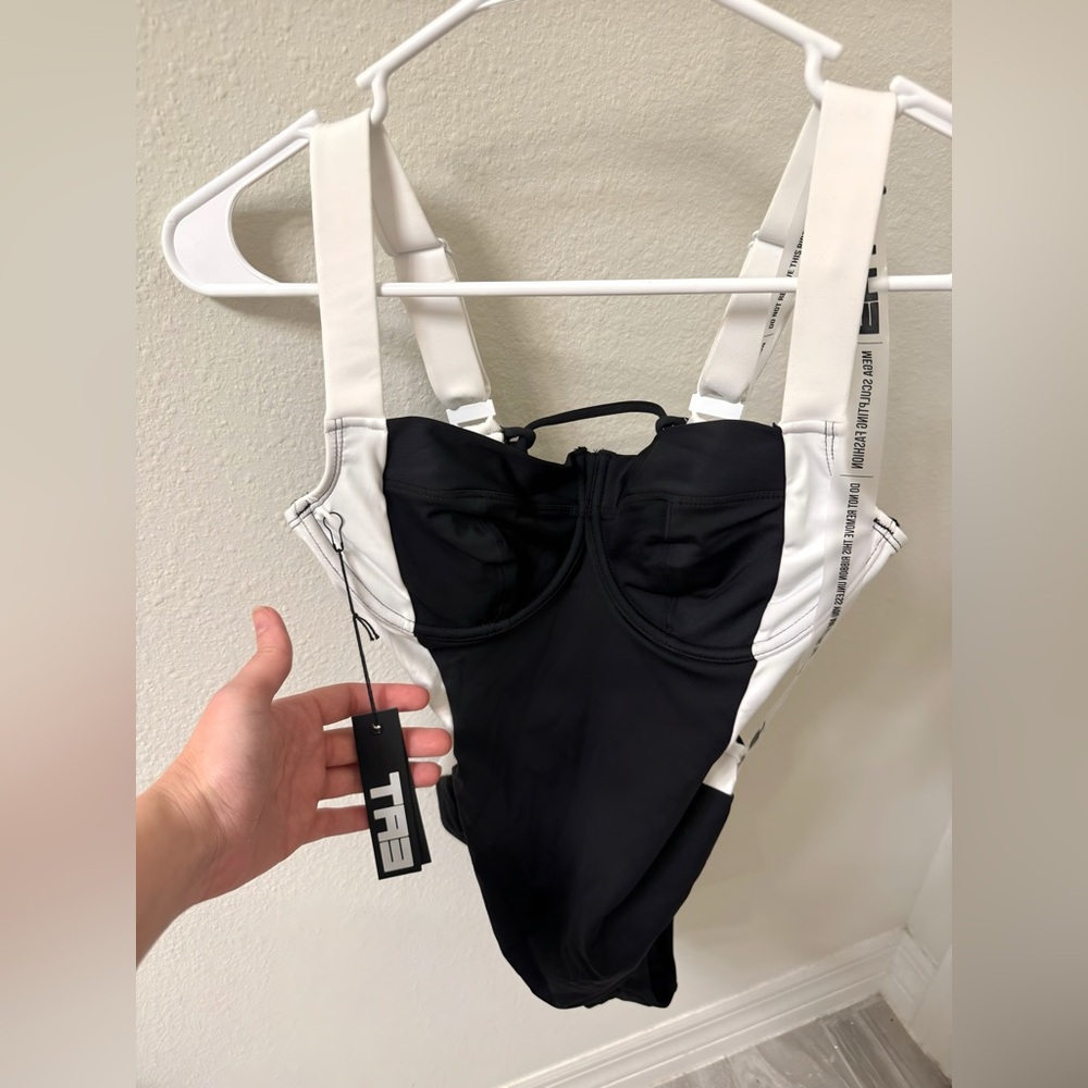 TA3 Brazilian Lifty Swimsuit One Piece, Size M, Cup D/DD, Black and White - Picture 9 of 11